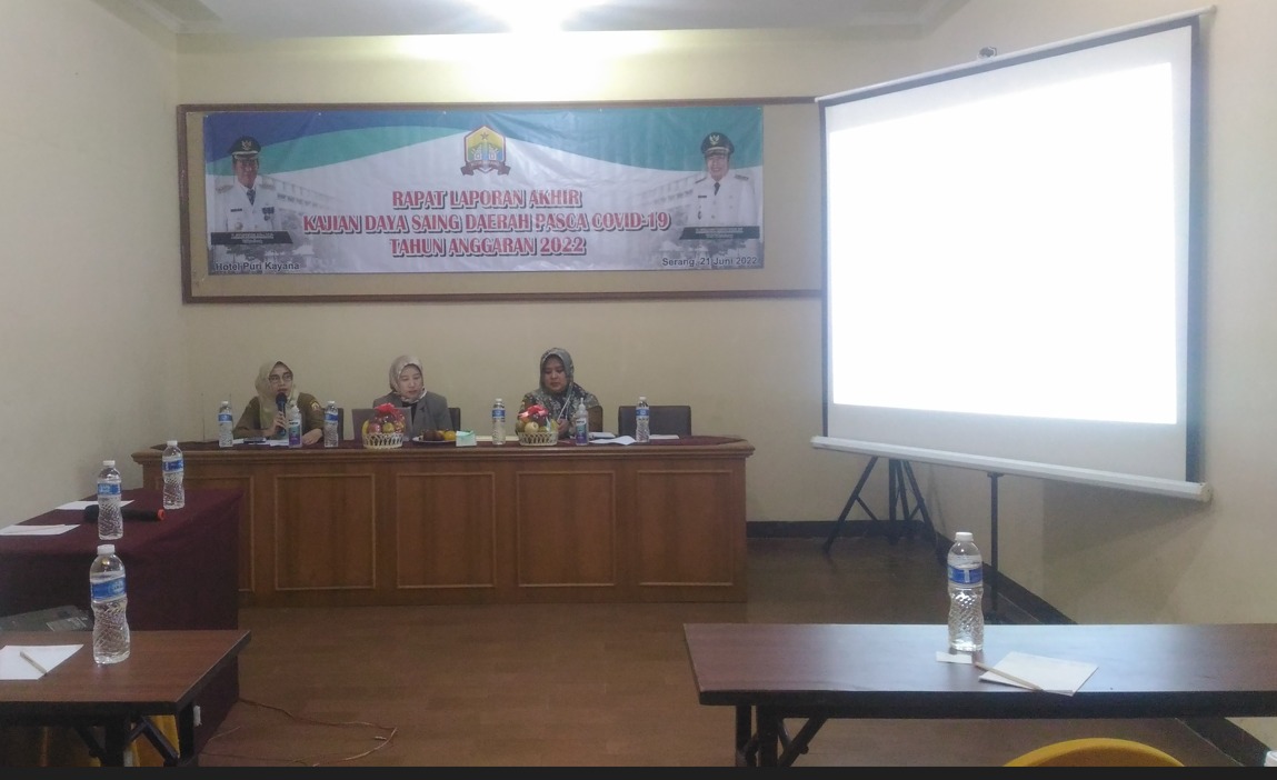BAPPEDA KOTA SERANG RAPAT PEMBAHASAN LAPORAN AKHIR KAJIAN DAYA SAING DAERAH PASCA COVID 19