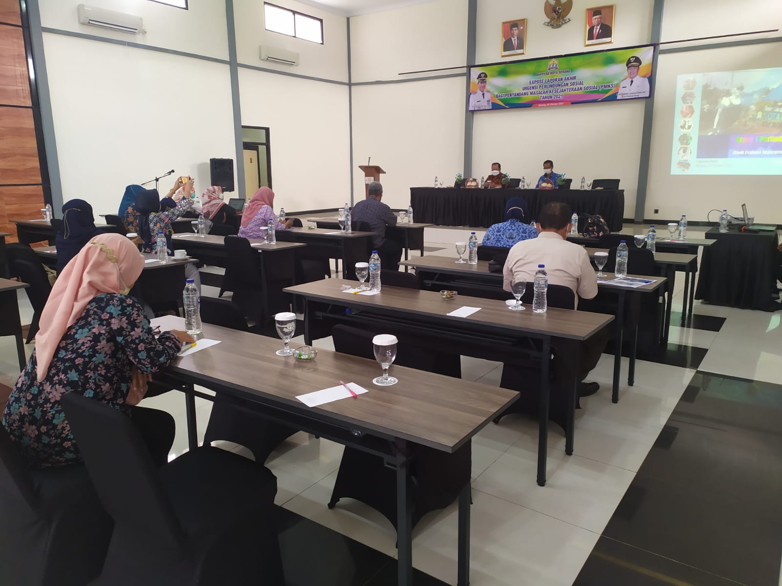 EKSPOSE AKHIR KAJIAN URGENSI PERLINDUNGAN SOSIAL BAGI PMKS DI KOTA SERANG