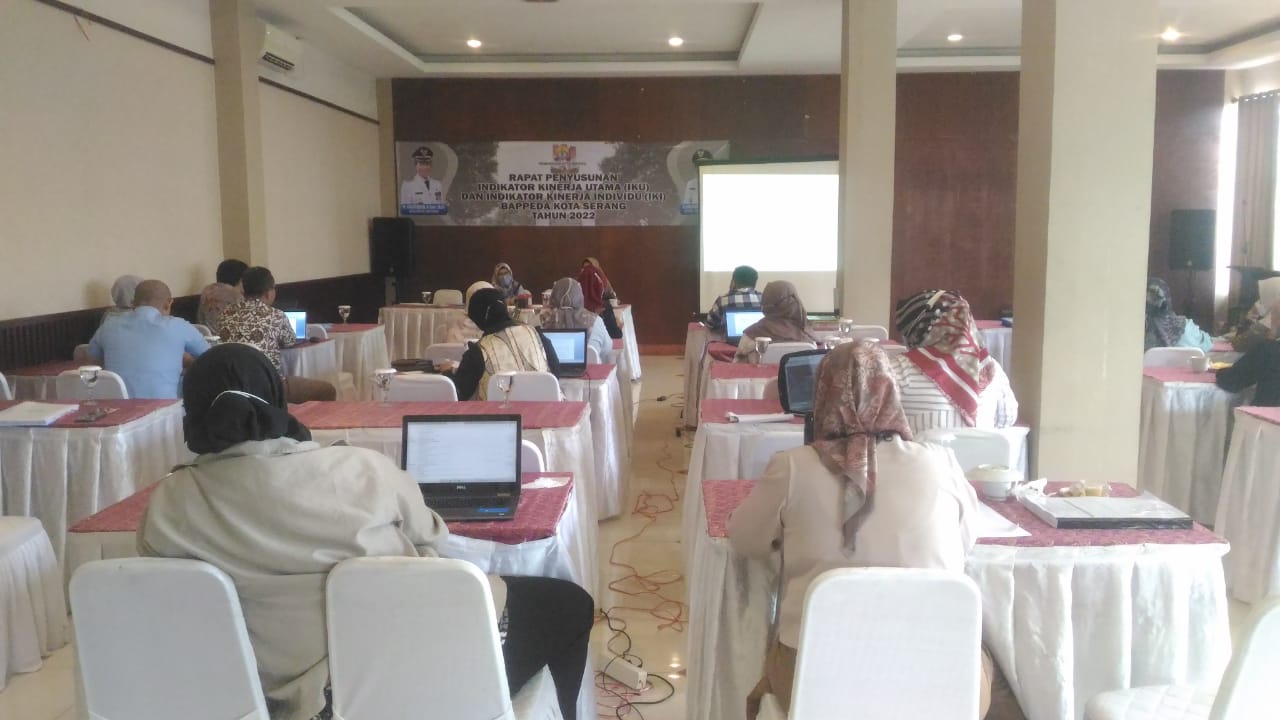 RAPAT PENYUSUNAN IKU DAN IKI BAPPEDA KOTA SERANG