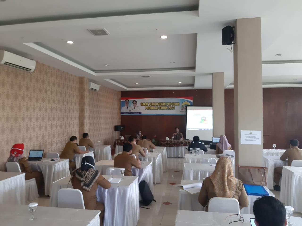 RAPAT PENYUSUNAN PROGRAM PRIORITAS TAHUN 2021 BAPPEDA KOTA SERANG