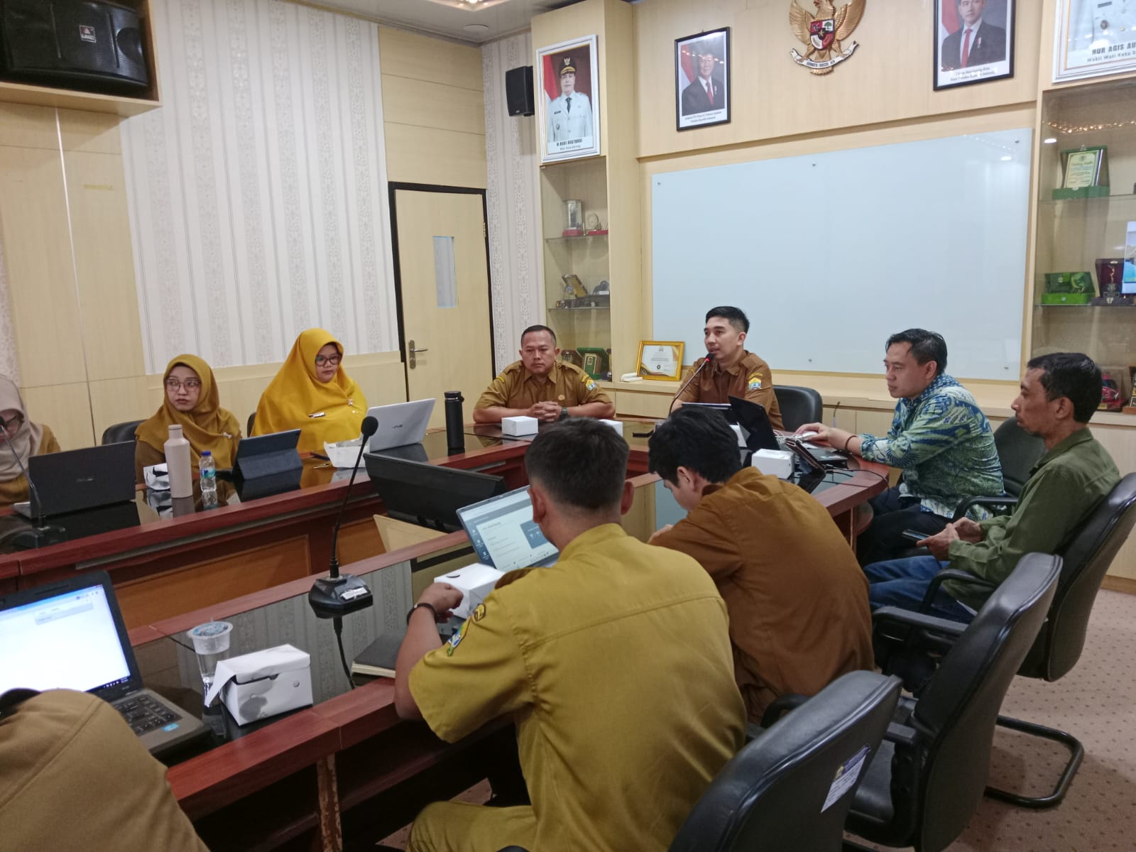 Rapat Laporan Akhir Penyusunan Dokumen Direktori Inovasi Daerah Kota Serang Tahun 2025