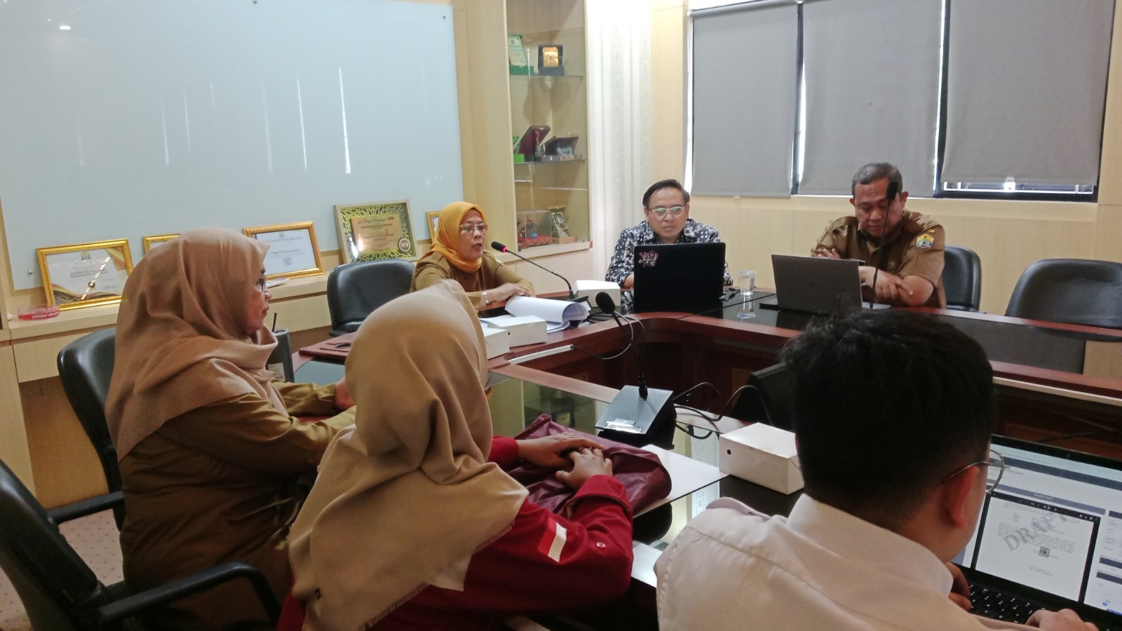 Sosialisasi Pengembangan SISKABANG Bapperida Kota Serang